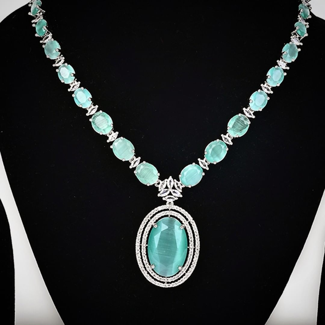 Rhodium Plated AD Stone-Studded Silver-Plated Necklace Set.💫